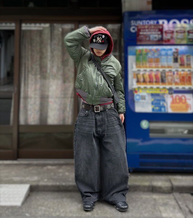 Baggy Jeans Designed for Real Comfort