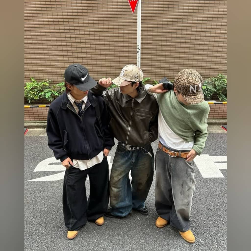 The bond between baggy jeans and hip-hop isn’t fading — it’s evolving. Bring the energy, confidence, and attitude to your wardrobe with our latest styles at Baggy Jeans Company.