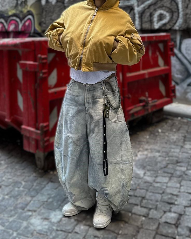 The Streetwear Identity baggy jeans