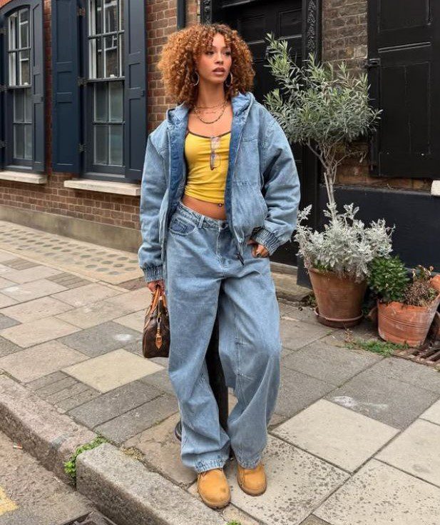 Baggy Jeans: Why They're a Wardrobe Essential for Women