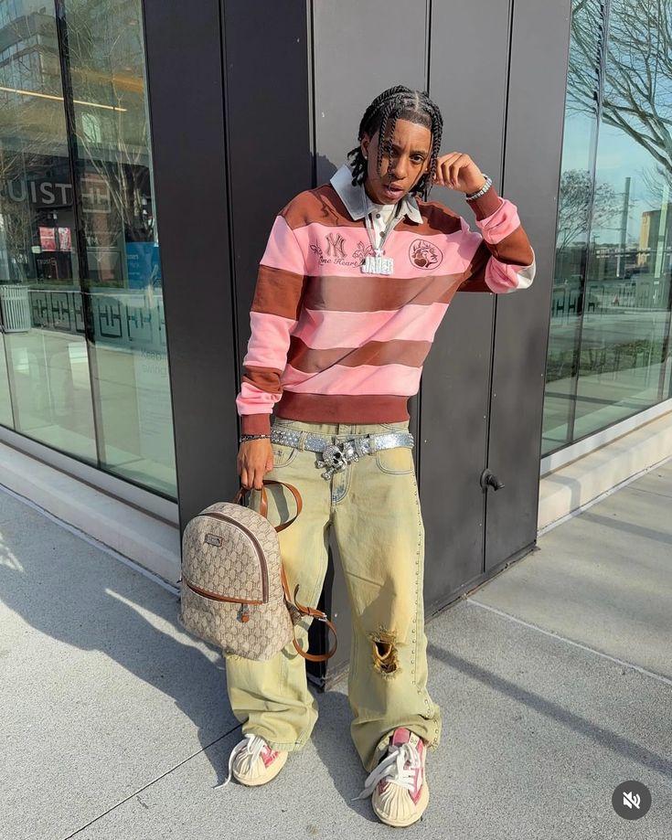 Why Baggy Jeans Deserve the Center Stage
